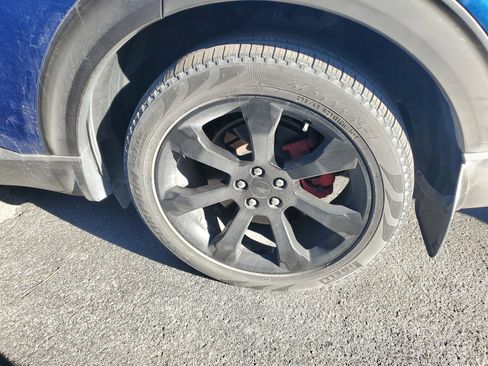 Used 2020 Ford Explorer ST w/ ST Street Pack image 7