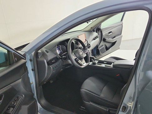 Used 2024 Nissan Sentra SV FWD image 16