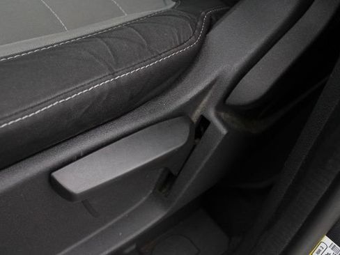 Used 2013 Ford C-MAX SE FWD image 3