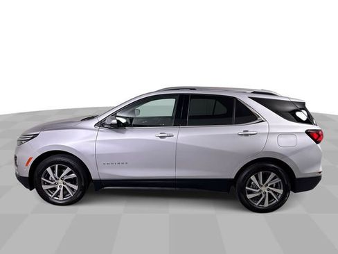 Used 2022 Chevrolet Equinox Premier AWD/4WD image 5