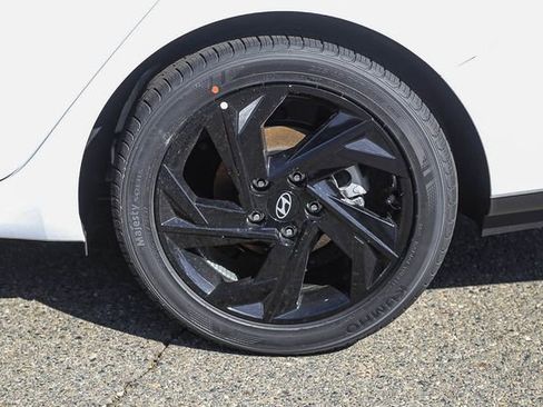 New 2026 Hyundai Elantra Sport FWD image 12