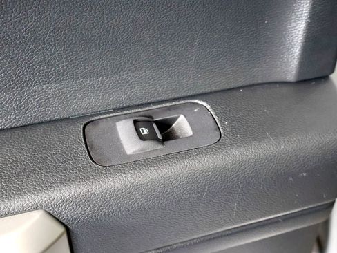 Used 2015 Ford F150 Lariat w/ Equipment Group 502A Luxury image 22