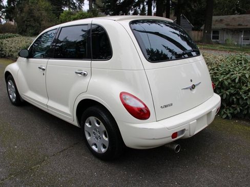 Used 2007 Chrysler PT Cruiser image 4
