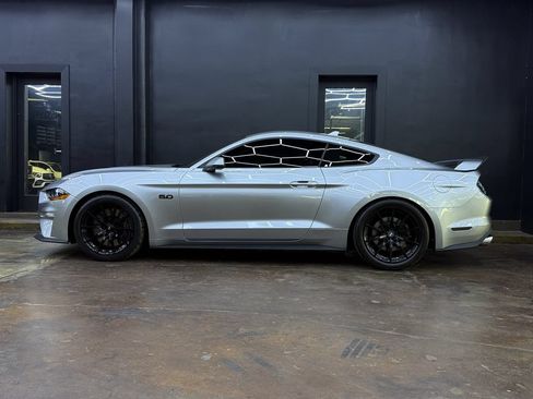 Used 2022 Ford Mustang GT Premium w/ GT Performance Package RWD image 5