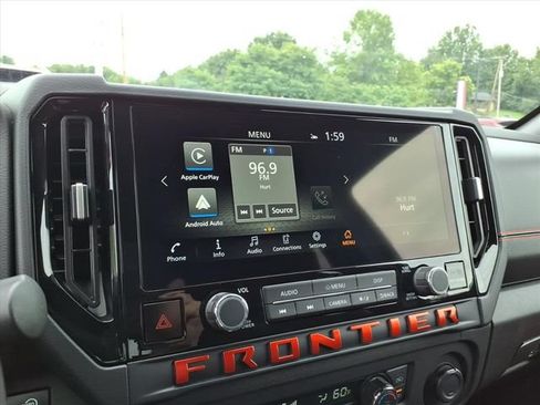 Used 2025 Nissan Frontier PRO-4X AWD/4WD image 20