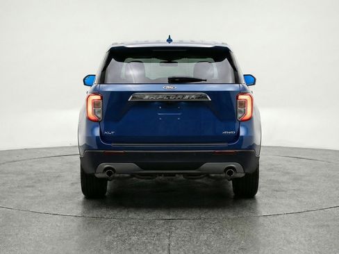 Used 2024 Ford Explorer Limited RWD image 7