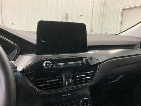 Certified 2023 Ford Escape Active AWD/4WD image 15