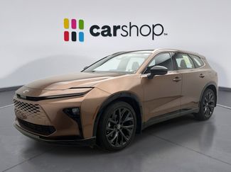 Used 2025 Toyota Crown Signia w/ Advanced Technology Package video 1