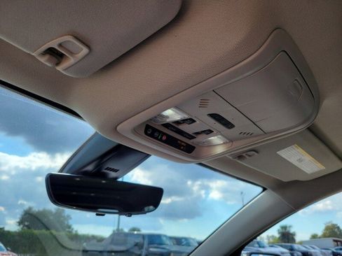 Used 2023 GMC Acadia Denali w/ Denali Ultimate Package image 26