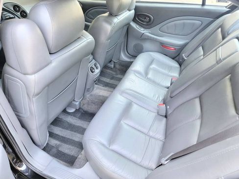 Used 2003 Pontiac Bonneville SSEi FWD image 13