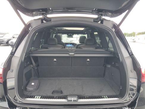 New 2026 Mercedes-Benz GLS 580 4MATIC image 8