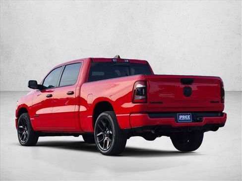 Used 2024 RAM 1500 Laramie AWD/4WD image 7