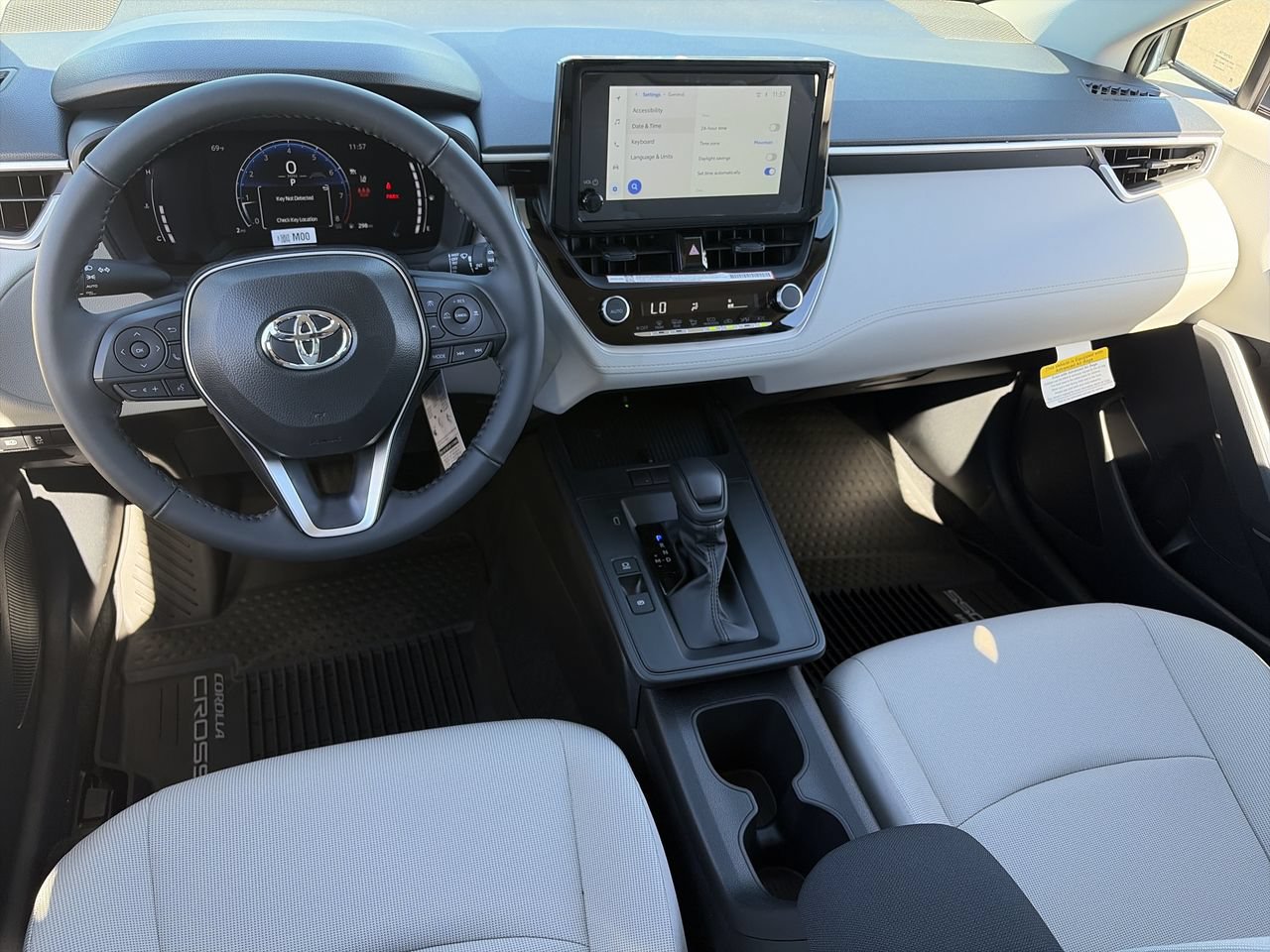 New 2026 Toyota Corolla Cross LE FWD image 19