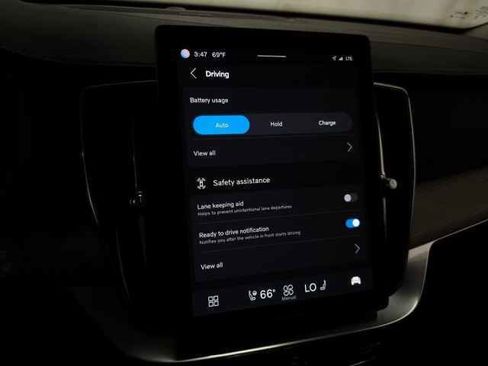 New 2025 Volvo XC90 T8 Plus w/ Protection Package Premier image 22