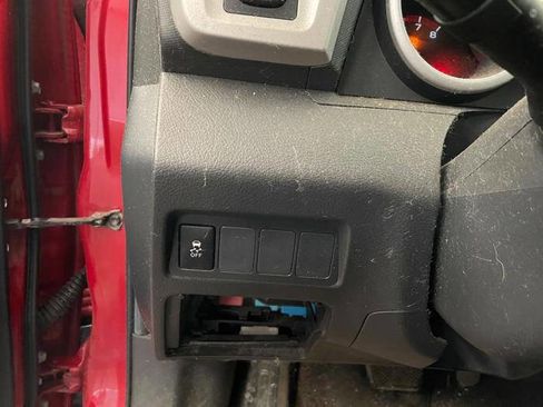 Used 2009 Pontiac Vibe w/ Preferred Package image 34