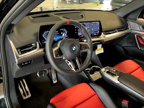 Used 2026 BMW X1 M35i w/ Technology Package AWD/4WD image 8