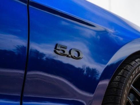 Used 2014 Ford Mustang GT Premium w/ Comfort Package image 26