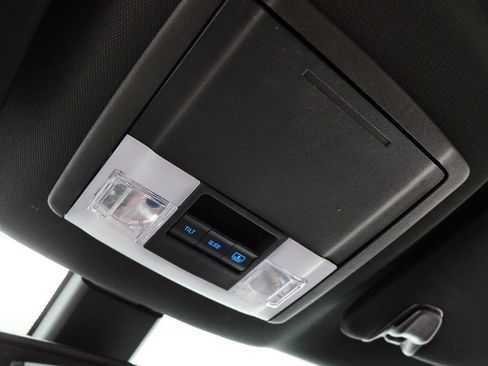 Used 2019 Ford Explorer Platinum AWD/4WD image 36