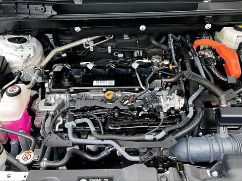 Certified 2025 Toyota RAV4 XLE AWD/4WD image 32