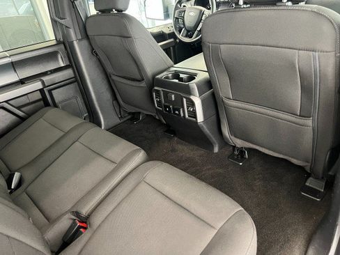 Used 2020 Ford F150 XLT w/ Equipment Group 302A Luxury AWD/4WD image 33