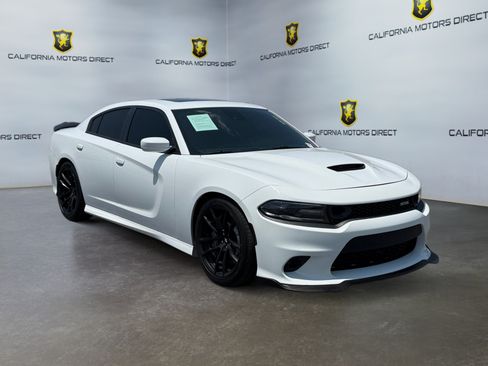 Used 2019 Dodge Charger Scat Pack w/ Daytona Edition Group RWD image 7