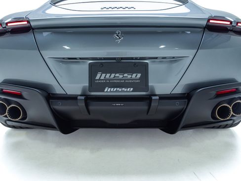 Used 2023 Ferrari Roma RWD image 35