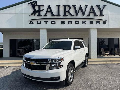 Used 2020 Chevrolet Tahoe LT w/ Luxury Package RWD image 40