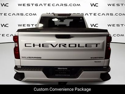 Used 2025 Chevrolet Silverado 1500 Custom w/ LPO, Dark Essentials Package