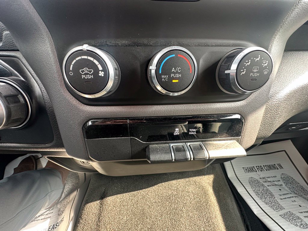 Used 2022 RAM 1500 Big Horn AWD/4WD image 21