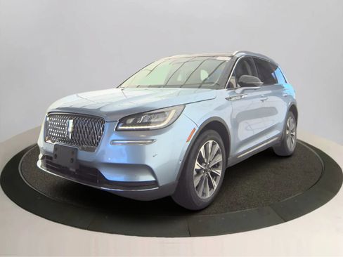 Used 2022 Lincoln Corsair Reserve w/ Equipment Group 201A AWD/4WD image 3