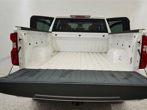 Used 2022 Chevrolet Silverado 1500 LT image 19