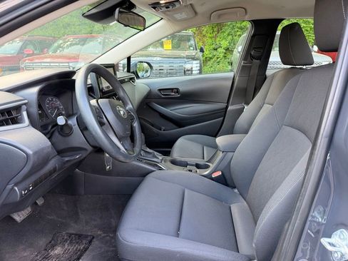 Used 2024 Toyota Corolla LE FWD image 11