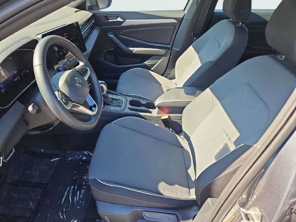 Certified 2026 Volkswagen Jetta Sport FWD image 21