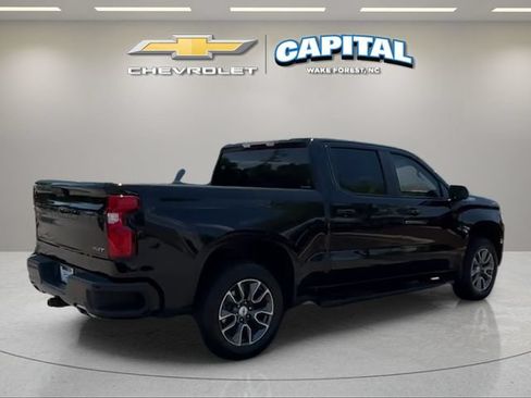 Used 2023 Chevrolet Silverado 1500 RST w/ Z71 Off-Road Package AWD/4WD image 5