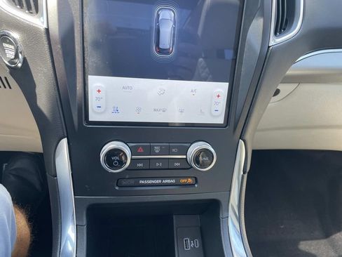 Used 2024 Ford Edge Titanium w/ Titanium Elite Package AWD/4WD image 26