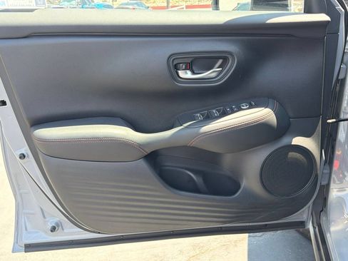 Used 2025 Honda HR-V Sport image 20