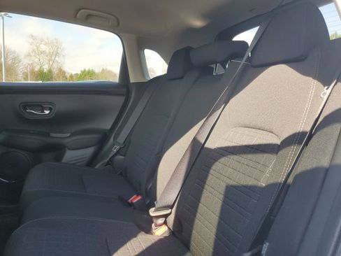 New 2026 Honda HR-V LX image 9