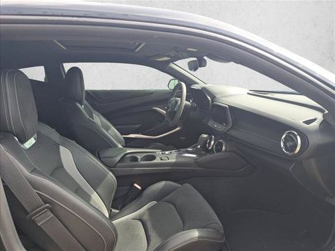 Used 2022 Chevrolet Camaro SS RWD image 15