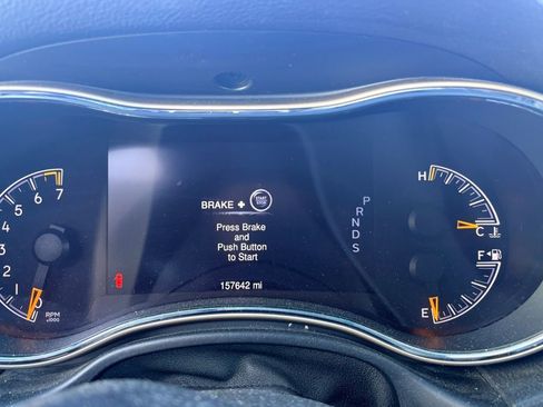 Used 2015 Jeep Grand Cherokee Limited image 19