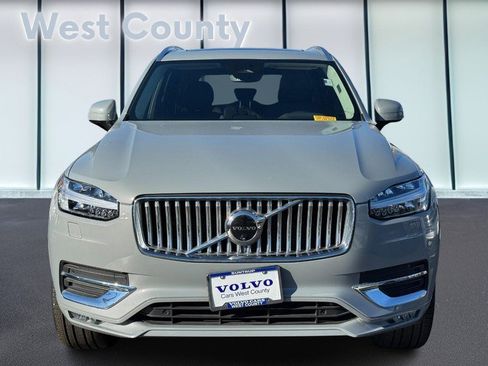 Used 2025 Volvo XC90 B6 Ultra image 10