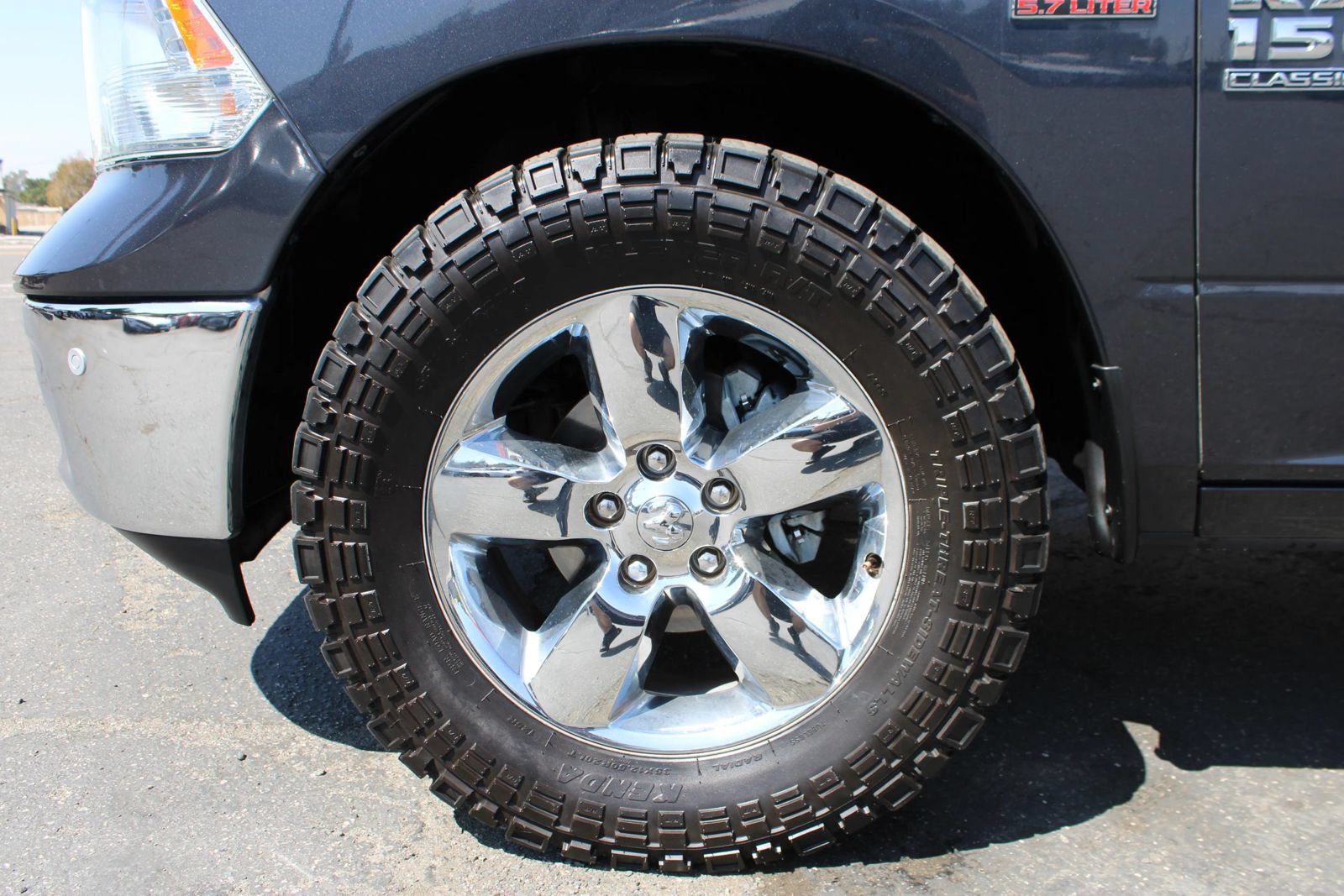 Used 2019 RAM 1500 Big Horn AWD/4WD image 14