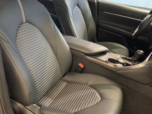 Used 2023 Toyota Camry SE image 43