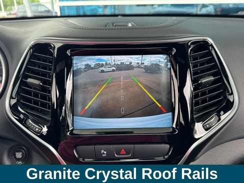 Used 2020 Jeep Cherokee High Altitude AWD/4WD image 24
