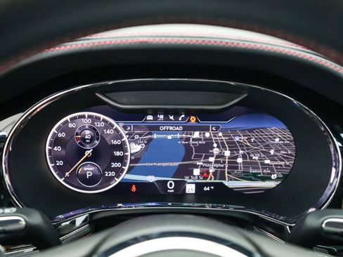 Used 2022 Bentley Flying Spur V8 image 38