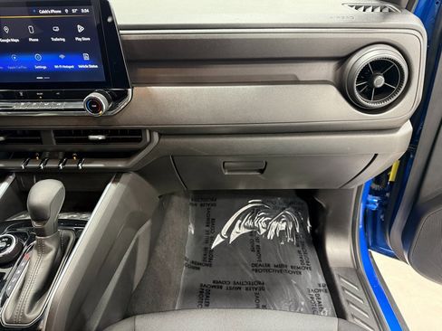 Used 2023 Chevrolet Colorado Trail Boss w/ Advanced Trailering Package image 26