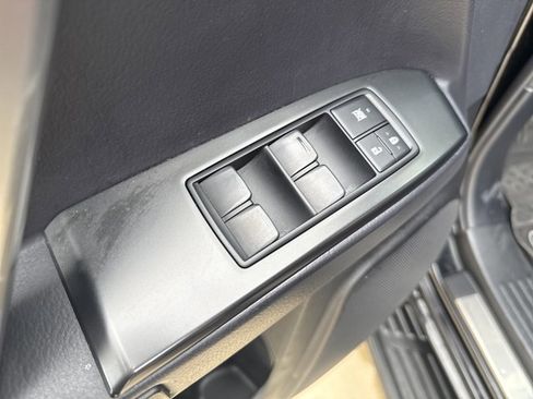 Certified 2023 Lexus GX 460 Premium w/ Premium Package AWD/4WD image 9