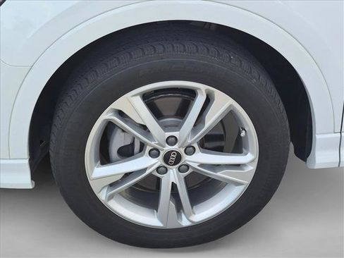 Used 2024 Audi Q3 2.0T Premium Plus AWD/4WD image 21