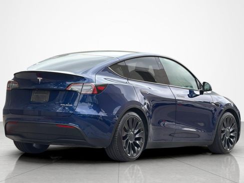 Used 2022 Tesla Model Y Performance AWD/4WD image 5
