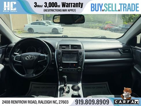 Used 2016 Toyota Camry XSE FWD image 22