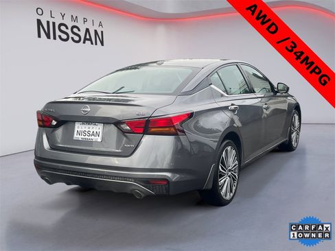 Used 2024 Nissan Altima 2.5 SL image 5